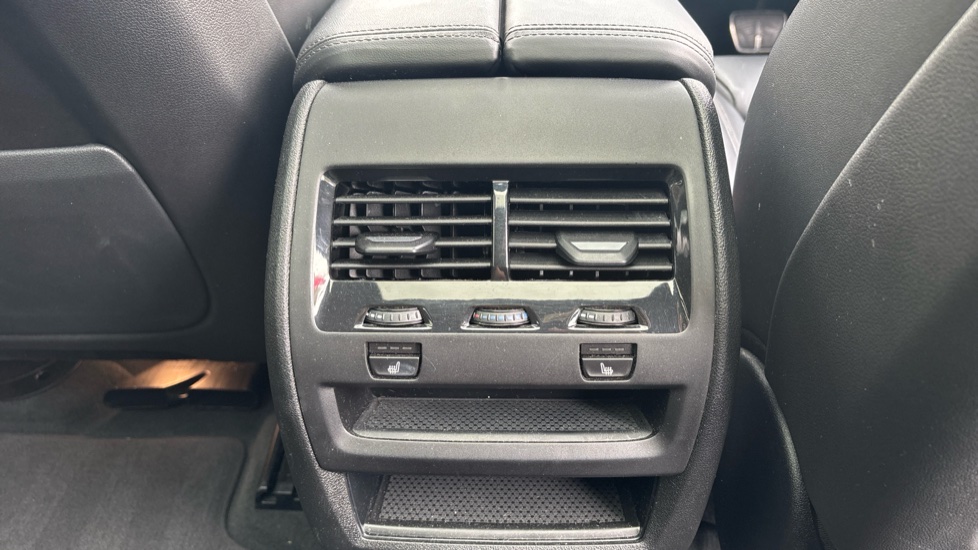 BMW X5 xDrive50e M Sport 5dr Auto Estate - Image 61