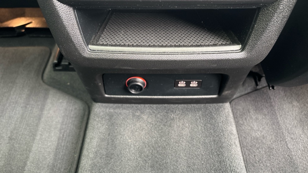 BMW X5 xDrive50e M Sport 5dr Auto Estate - Image 62