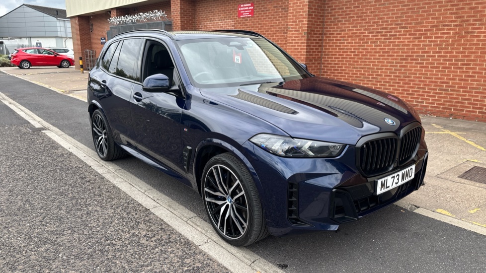 BMW X5 xDrive50e M Sport 5dr Auto Estate - Image 68