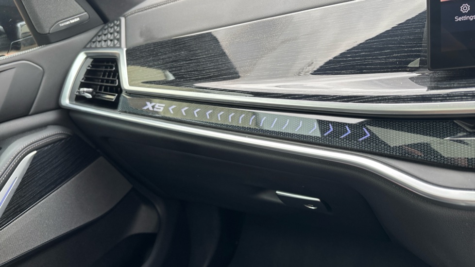 BMW X5 xDrive50e M Sport 5dr Auto Estate - Image 72