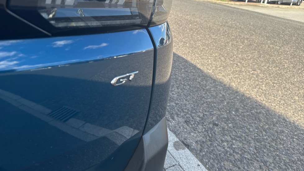 Peugeot 5008 1.5 BlueHDi GT 5dr EAT8 Diesel Estate - Image 43