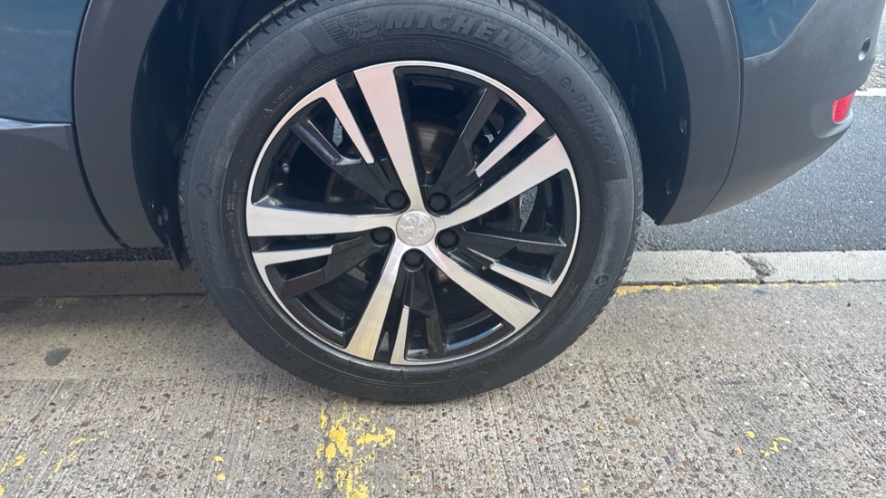 Peugeot 5008 1.5 BlueHDi GT 5dr EAT8 Diesel Estate - Image 46