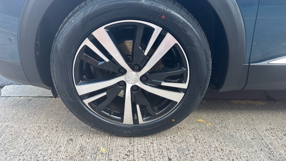 Peugeot 5008 1.5 BlueHDi GT 5dr EAT8 Diesel Estate - Image 47