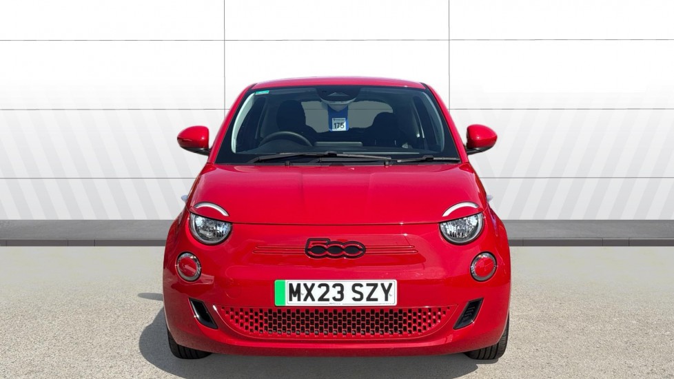 Fiat 500 70kW Red 24kWh 3dr Auto Electric Hatchback - Image 3