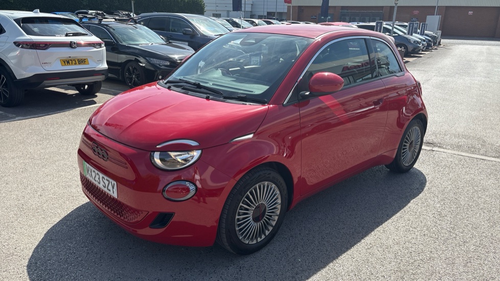 Fiat 500 70kW Red 24kWh 3dr Auto Electric Hatchback - Image 32