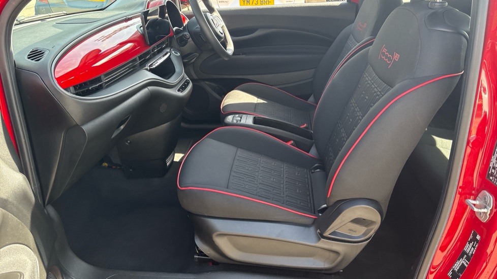 Fiat 500 70kW Red 24kWh 3dr Auto Electric Hatchback - Image 33