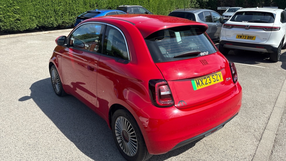 Fiat 500 70kW Red 24kWh 3dr Auto Electric Hatchback - Image 34