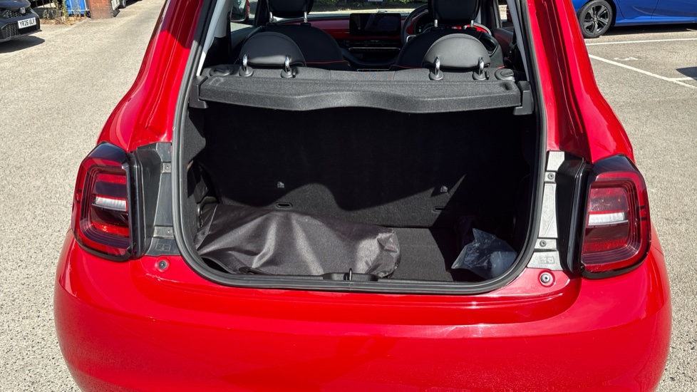 Fiat 500 70kW Red 24kWh 3dr Auto Electric Hatchback - Image 35