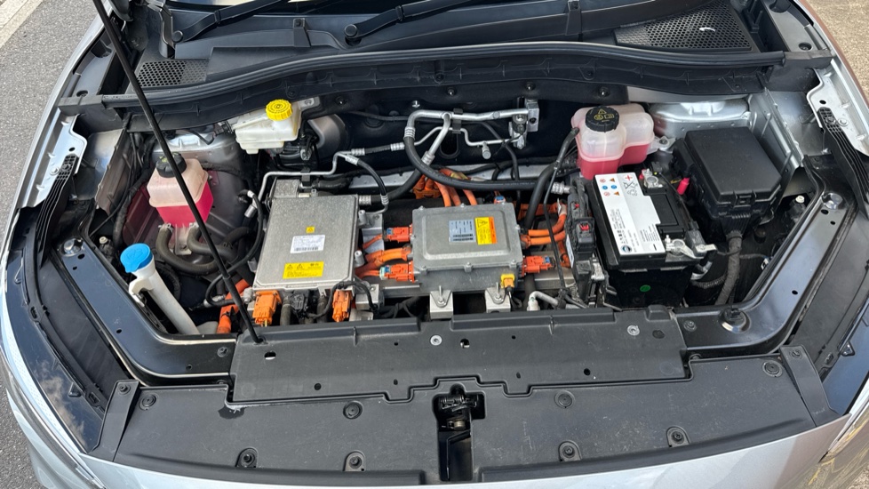 MG ZS 130kW Trophy EV 51kWh 5dr Auto Electric Hatchback - Image 8