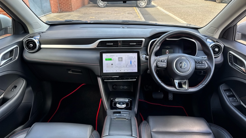 MG ZS 130kW Trophy EV 51kWh 5dr Auto Electric Hatchback - Image 10