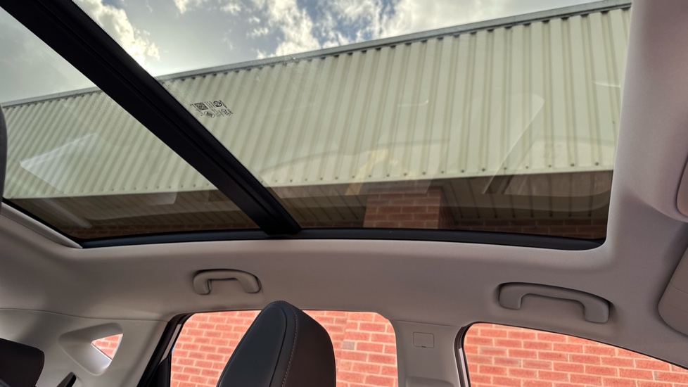 MG ZS 130kW Trophy EV 51kWh 5dr Auto Electric Hatchback - Image 39