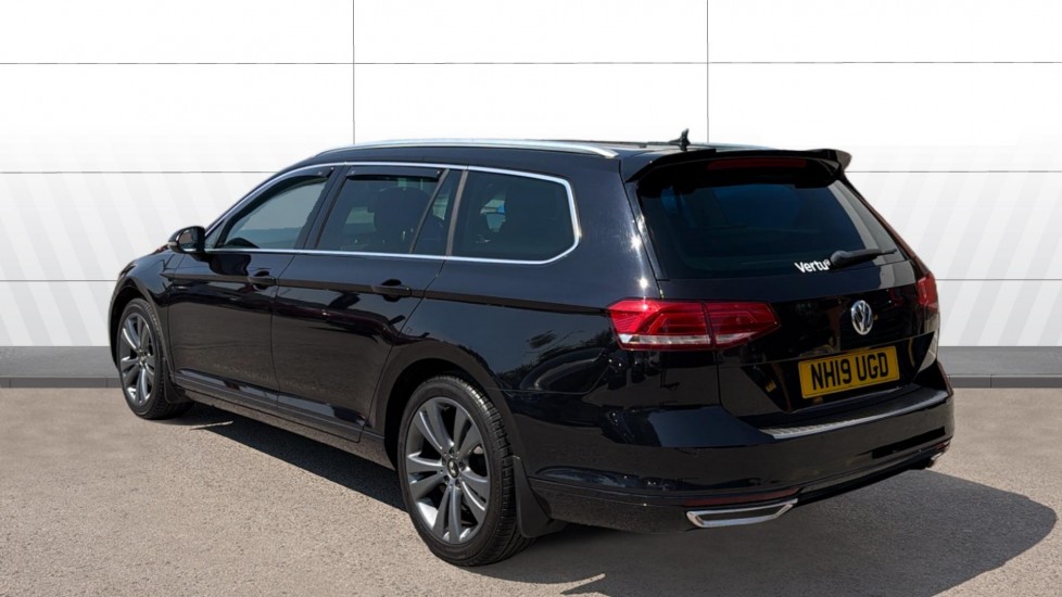 Volkswagen Passat 2.0 TDI SE Business 5dr DSG [7 Speed] Diesel Estate - Image 2