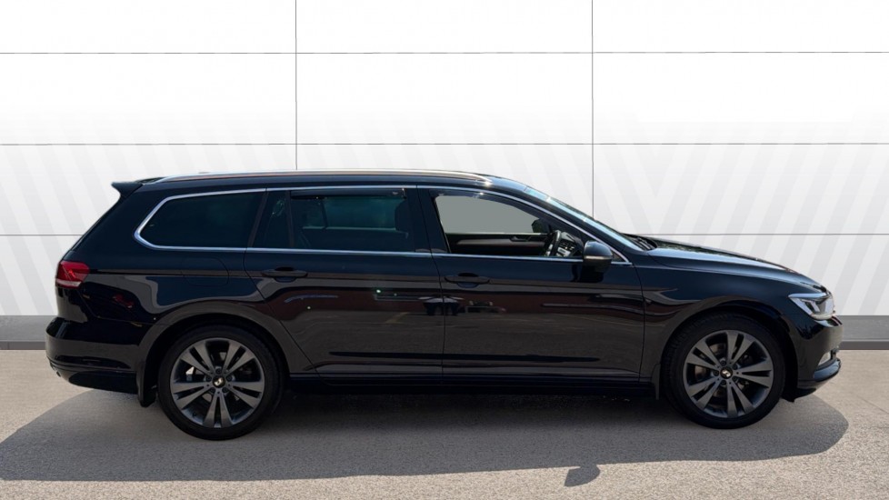 Volkswagen Passat 2.0 TDI SE Business 5dr DSG [7 Speed] Diesel Estate - Image 5
