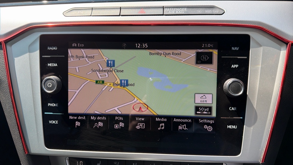 Volkswagen Passat 2.0 TDI SE Business 5dr DSG [7 Speed] Diesel Estate - Image 12