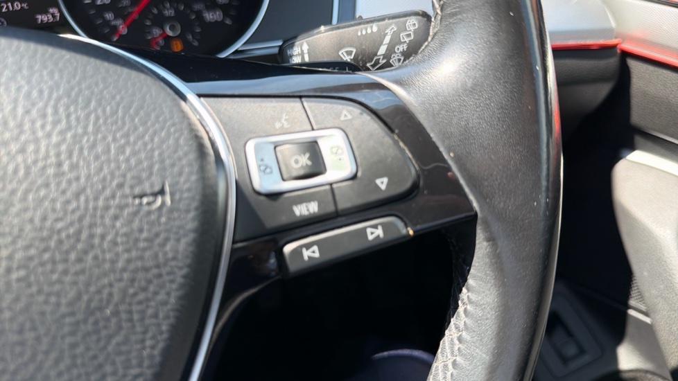 Volkswagen Passat 2.0 TDI SE Business 5dr DSG [7 Speed] Diesel Estate - Image 31
