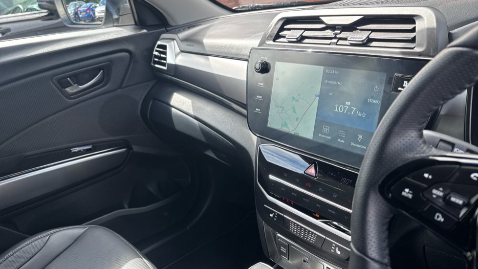 Kgm Tivoli 1.5 K40 5dr Auto Petrol Hatchback - Image 30