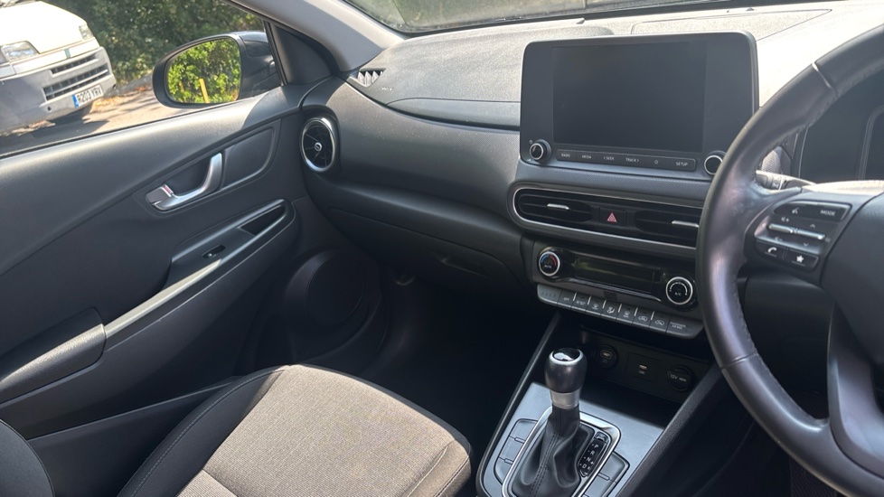 Hyundai KONA 1.6 GDi Hybrid SE Connect 5dr DCT Hybrid Hatchback - Image 14
