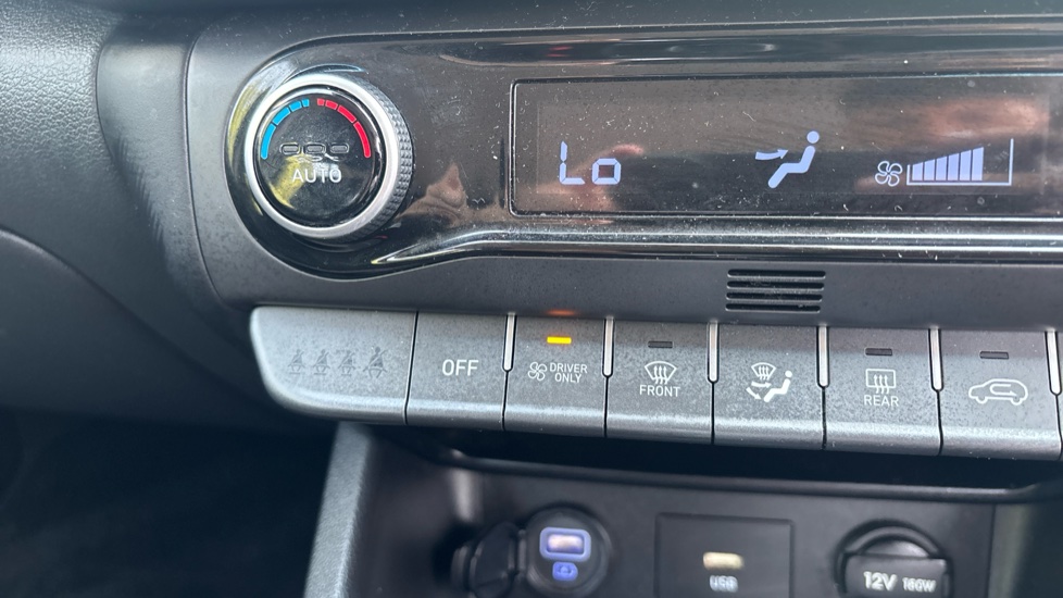 Hyundai KONA 1.6 GDi Hybrid SE Connect 5dr DCT Hybrid Hatchback - Image 40