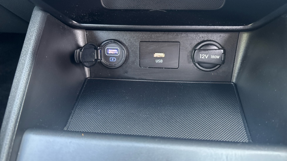 Hyundai KONA 1.6 GDi Hybrid SE Connect 5dr DCT Hybrid Hatchback - Image 42