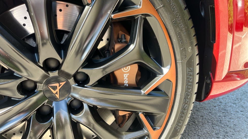 CUPRA Formentor 2.0 TSI 310 VZ3 5dr DSG 4Drive Petrol Estate - Image 34