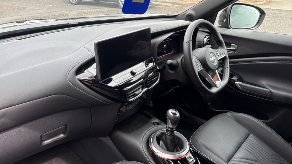 Nissan Juke 1.0 DiG-T Tekna 5dr Petrol Hatchback - Image 9