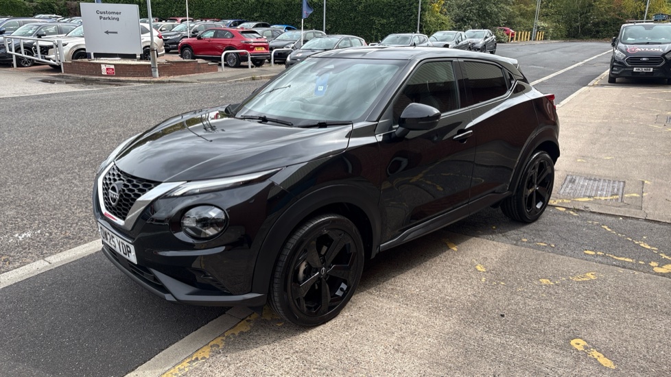 Nissan Juke 1.0 DiG-T Tekna 5dr Petrol Hatchback - Image 38