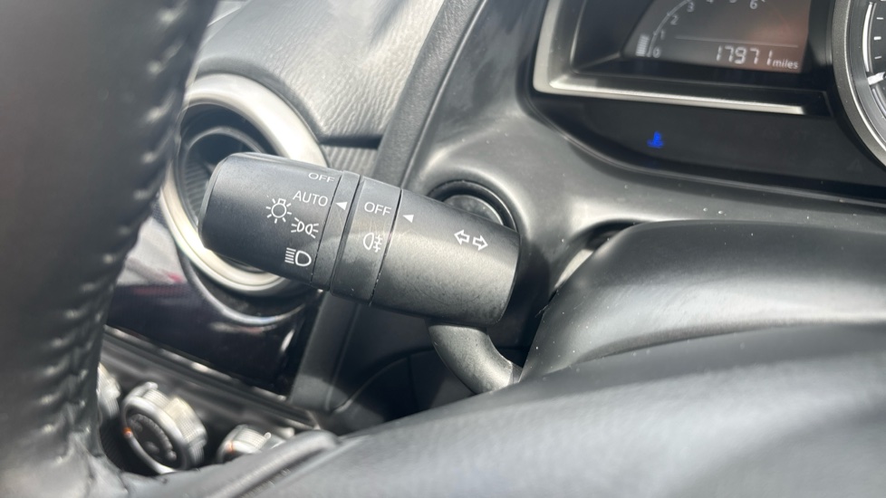 Mazda 2 1.5 Skyactiv G 75 SE-L 5dr Petrol Hatchback - Image 23