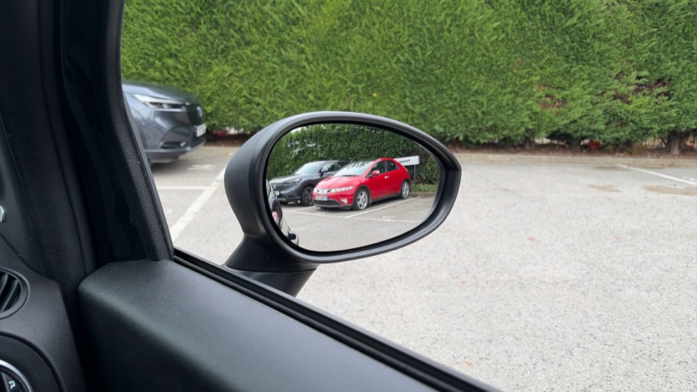 Abarth 695 1.4 T-Jet 180 75th Anniversary 3dr Petrol Hatchback - Image 28