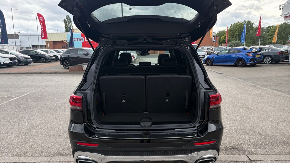 Mercedes-Benz GLB 200 AMG Line Premium Plus 5dr 7G-Tronic Petrol Estate - Image 4