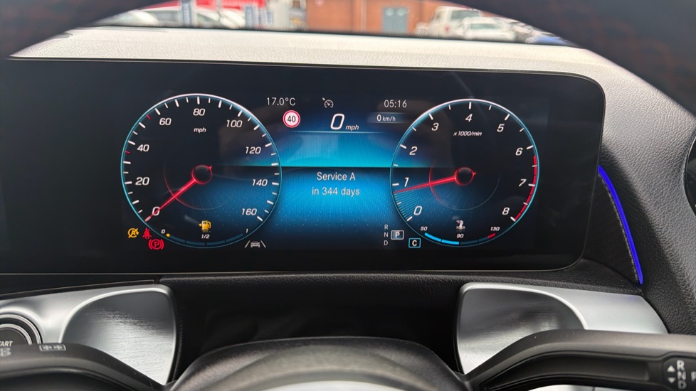 Mercedes-Benz GLB 200 AMG Line Premium Plus 5dr 7G-Tronic Petrol Estate - Image 21