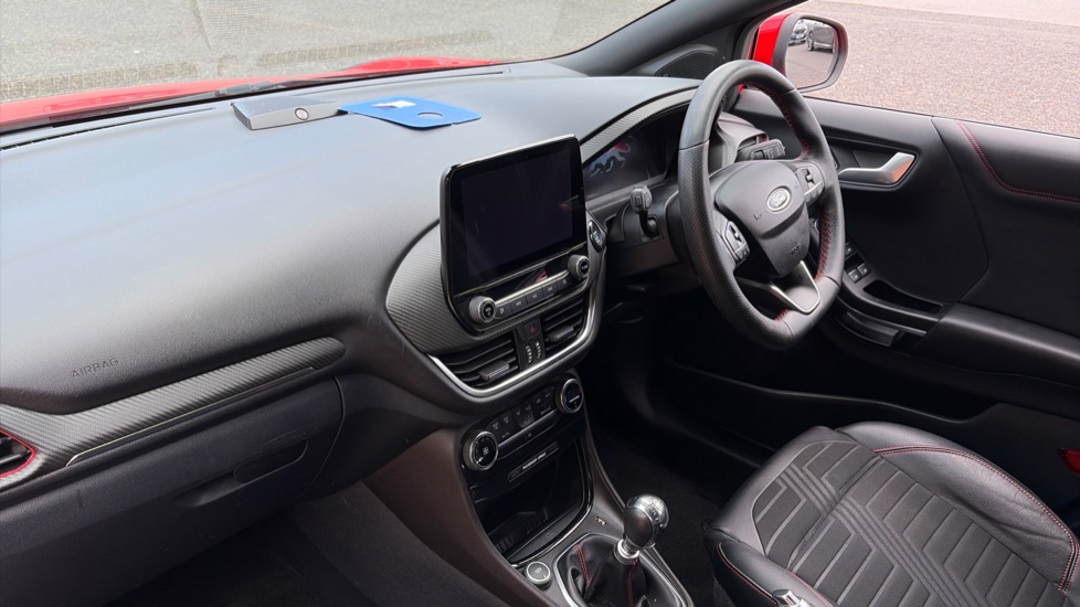 Ford Puma 1.0 EcoBoost Hybrid mHEV ST-Line X 5dr Petrol Hatchback - Image 9
