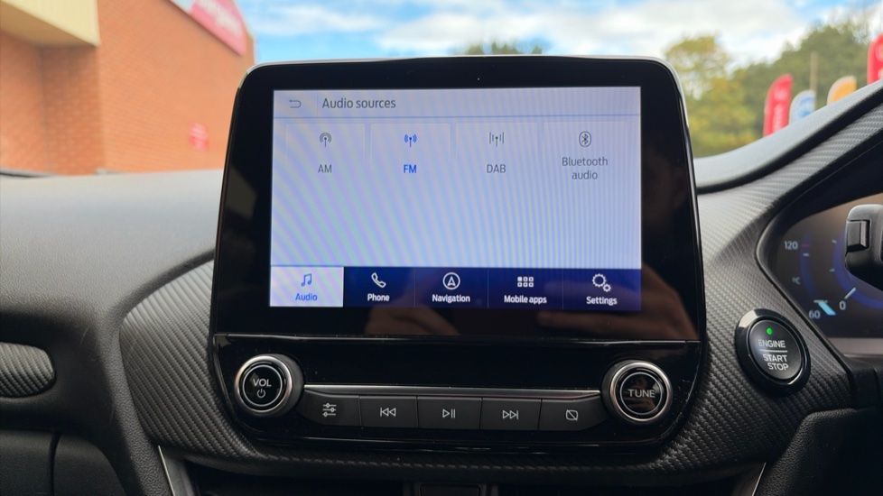 Ford Puma 1.0 EcoBoost Hybrid mHEV ST-Line X 5dr Petrol Hatchback - Image 32