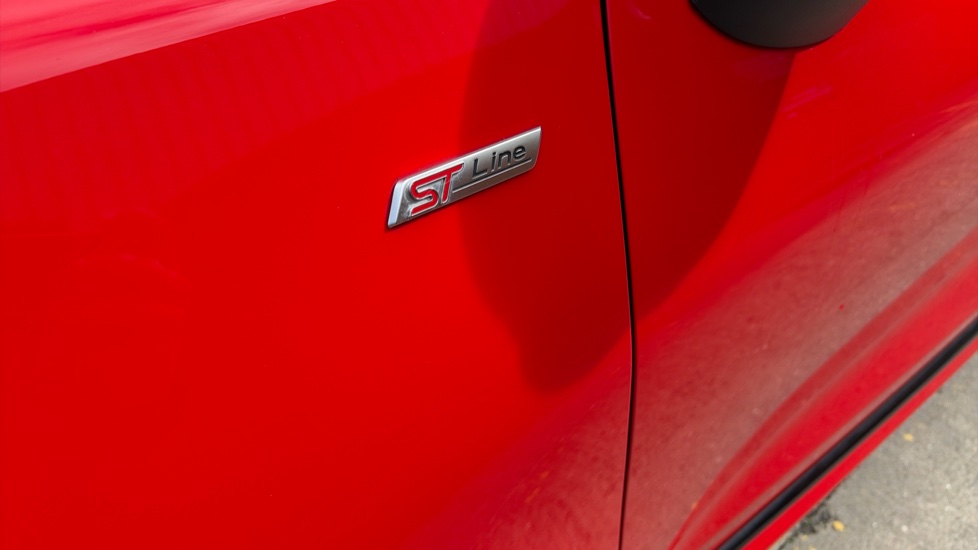 Ford Puma 1.0 EcoBoost Hybrid mHEV ST-Line X 5dr Petrol Hatchback - Image 51
