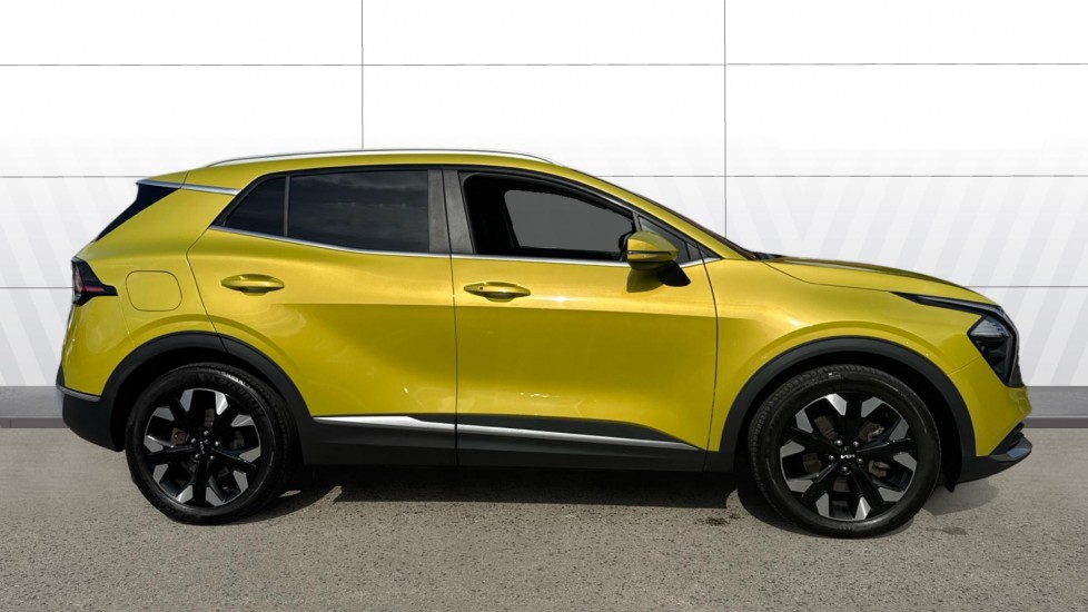 Kia Sportage 1.6T GDi PHEV 3 5dr Auto AWD Estate - Image 5