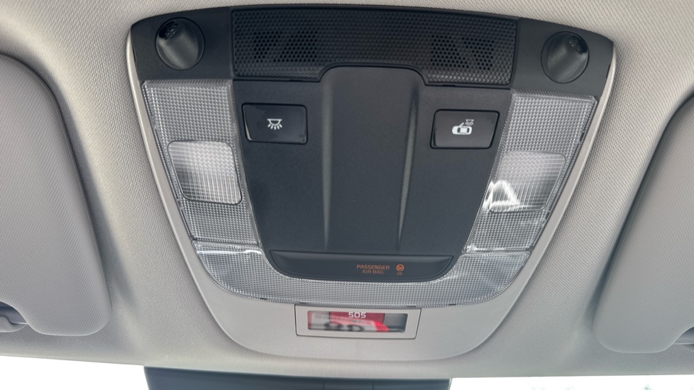 Kia Sportage 1.6T GDi PHEV 3 5dr Auto AWD Estate - Image 34