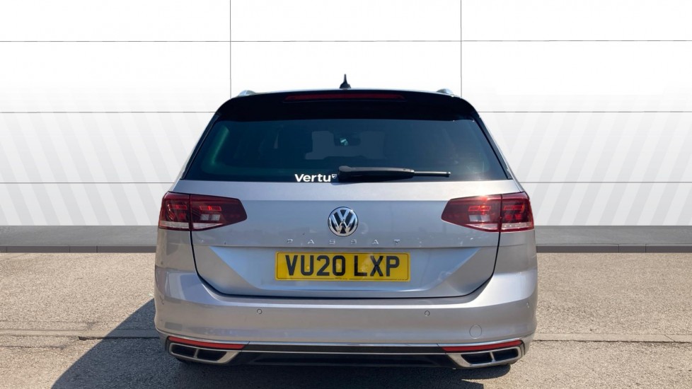 Volkswagen Passat 2.0 TDI SCR 190 R-Line 5dr DSG Diesel Estate - Image 6