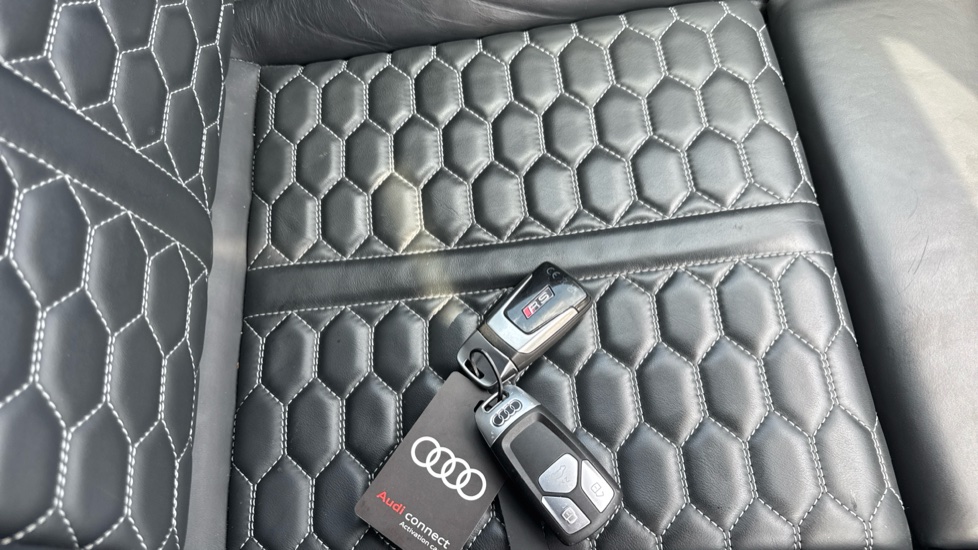 Audi RS4 RS 4 TFSI Quattro Carbon Black 5dr Tiptronic Petrol Estate - Image 20