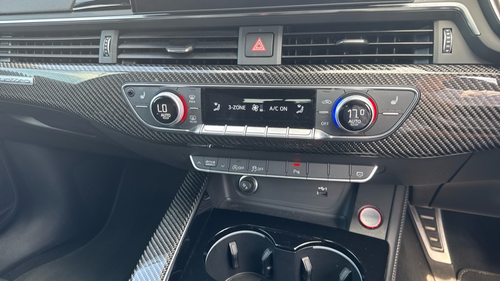 Audi RS4 RS 4 TFSI Quattro Carbon Black 5dr Tiptronic Petrol Estate - Image 29