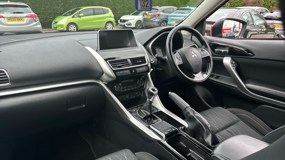 Mitsubishi Eclipse Cross 1.5 Dynamic 5dr Petrol Hatchback - Image 9