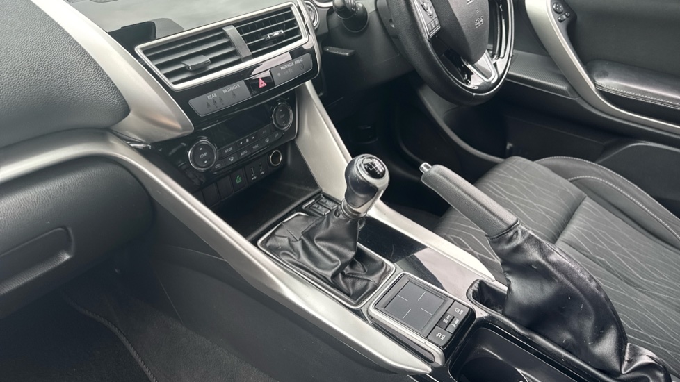 Mitsubishi Eclipse Cross 1.5 Dynamic 5dr Petrol Hatchback - Image 13