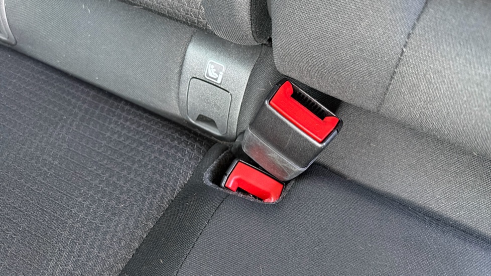 Nissan Qashqai 1.3 DiG-T MH 158 N-Connecta 5dr 4WD Xtronic Petrol Hatchback - Image 17
