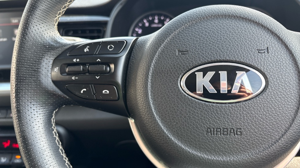 Kia Stonic 1.0T GDi 3 5dr Auto Petrol Estate - Image 32