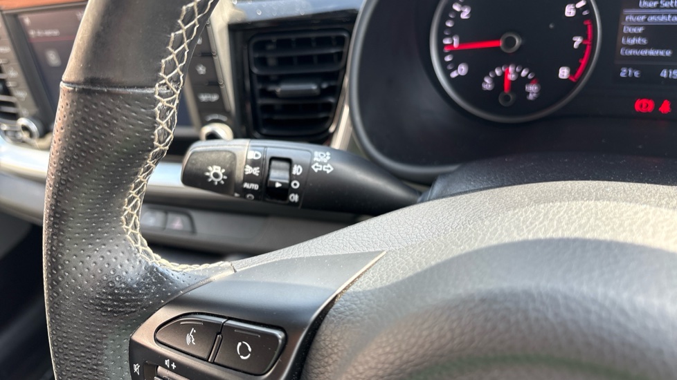 Kia Stonic 1.0T GDi 3 5dr Auto Petrol Estate - Image 35