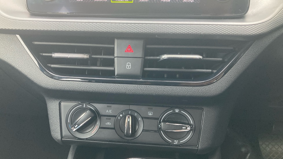 Skoda Scala 1.0 TSI 110 SE 5dr DSG Petrol Hatchback - Image 22