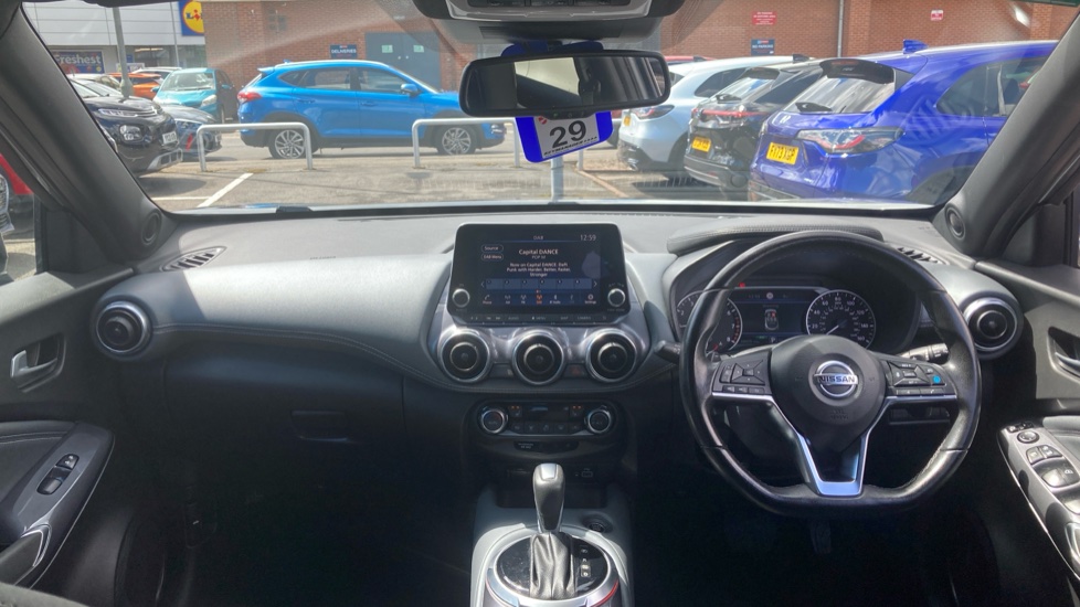 Nissan Juke 1.0 DiG-T 114 Tekna 5dr DCT Petrol Hatchback - Image 10