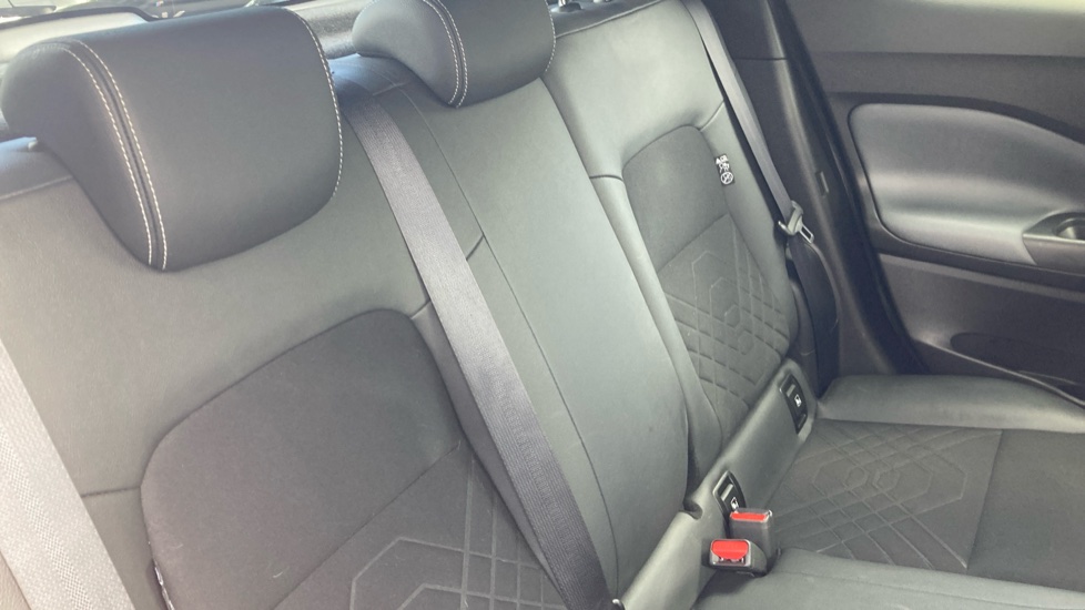 Nissan Juke 1.0 DiG-T 114 Tekna 5dr DCT Petrol Hatchback - Image 15