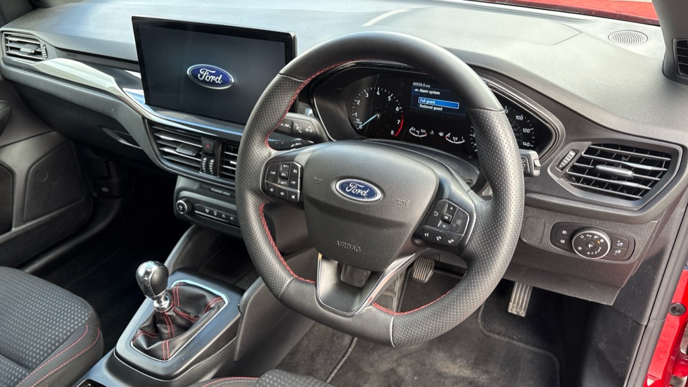 Ford Focus 1.0 EcoBoost Hybrid mHEV 155 ST-Line Edition 5dr Petrol Hatchback - Image 11