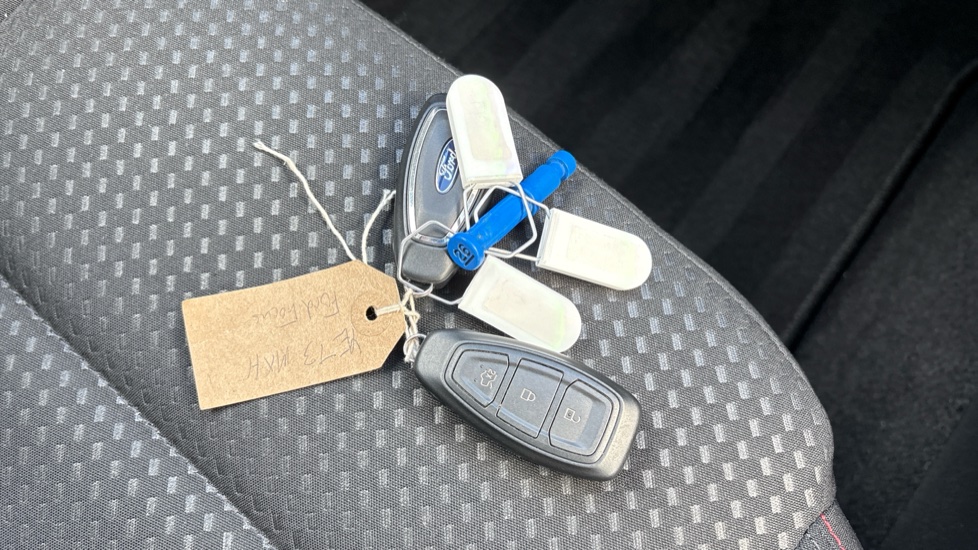 Ford Focus 1.0 EcoBoost Hybrid mHEV 155 ST-Line Edition 5dr Petrol Hatchback - Image 20