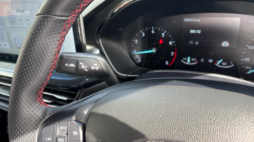 Ford Focus 1.0 EcoBoost Hybrid mHEV 155 ST-Line Edition 5dr Petrol Hatchback - Image 29