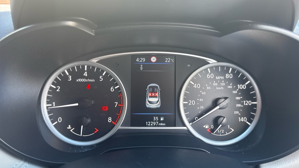 Nissan Micra 1.0 IG-T 92 Tekna 5dr Petrol Hatchback - Image 18